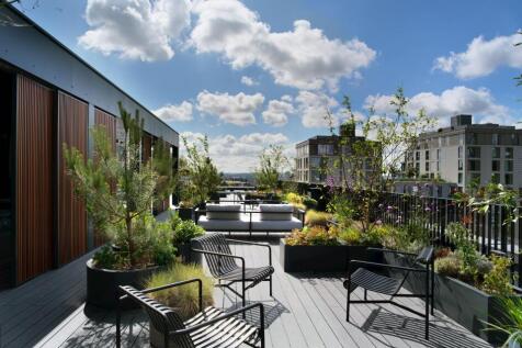 Communal Roof Terrace