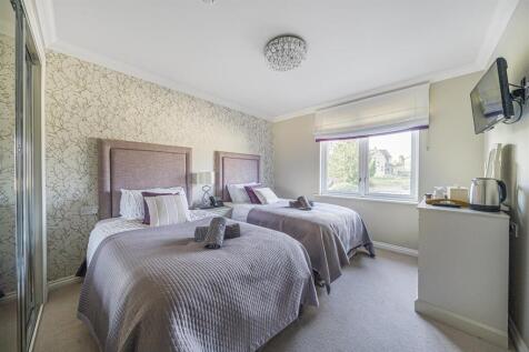 Owners Guest Suite.jpg