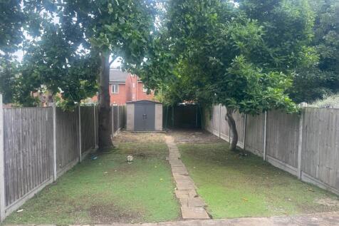 Reede Road, Dagenham, Barking And Dagenham photo 4