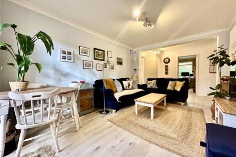 Bournemouth, BH4 - property photo