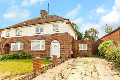 Wellingborough, NN8 - property photo