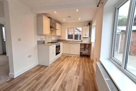 Coleridge Way, Crewe photo 5