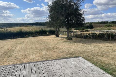 Hard to Find Farmhouse photo 3