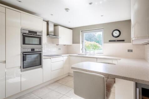 Chiswick Staithe-13.jpg