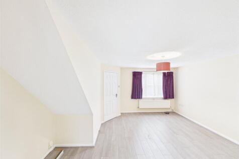 Spey Close, Quedgeley, Gloucester, Gloucestershire, GL2 photo 3