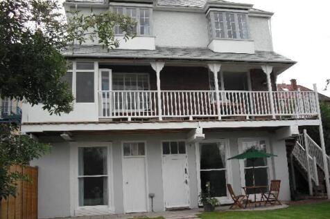 10 Bed House