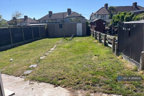 Garden Inc Shed Access