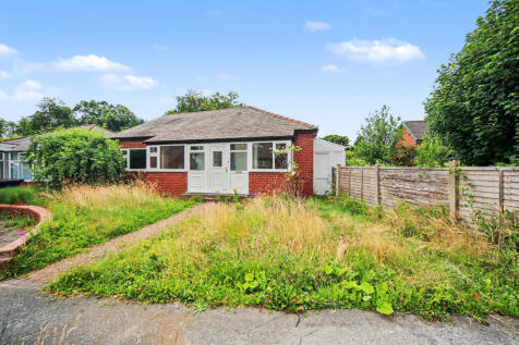 5 Park Close, Whitefield, Manchester M45 7EJ