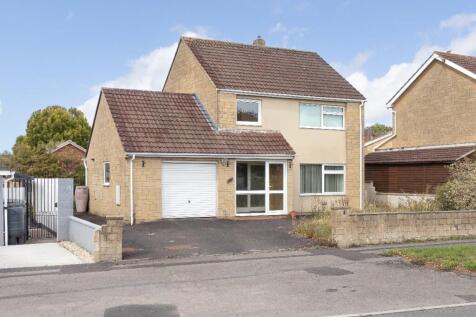 Trowbridge, BA14 - property photo