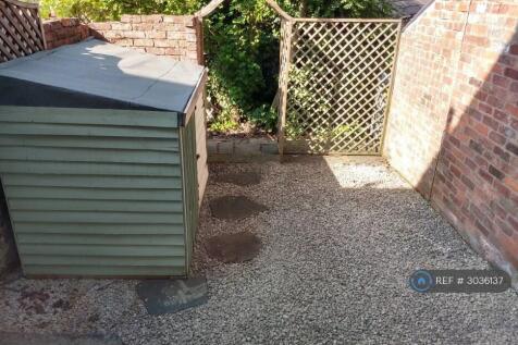 Rear Courtyard