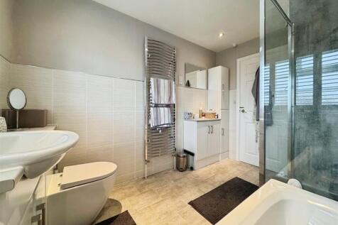 a4fd4e91-D-4D69-B8EF-E83001A34354-3491-00000375A6F