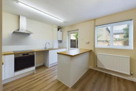 CAM02545G0-PR0054-STILL008