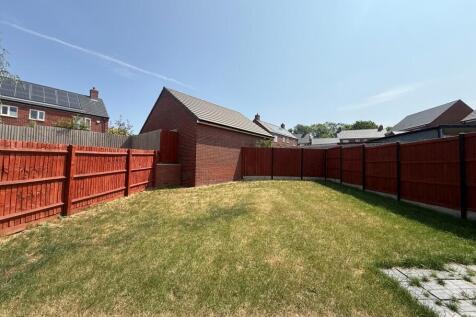 Barnard Way, Shenley Church End  photo 5