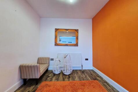 01GQMBPW2GYWFDV4ZWHG