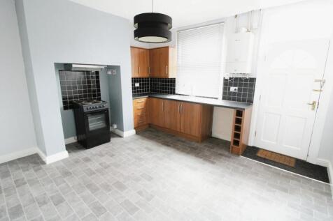 Glebe Street, Castleford, West Yorkshire, WF10 photo 3
