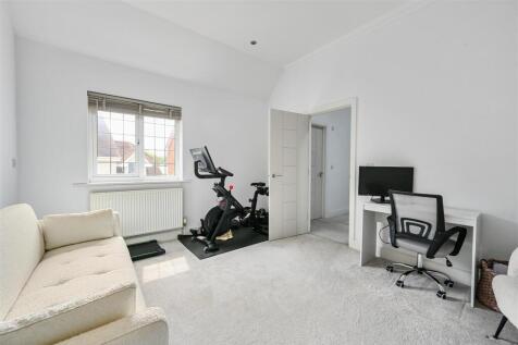 2 THE RUSSETTS - TN377FA (32).jpg