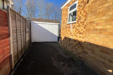 Garage to side