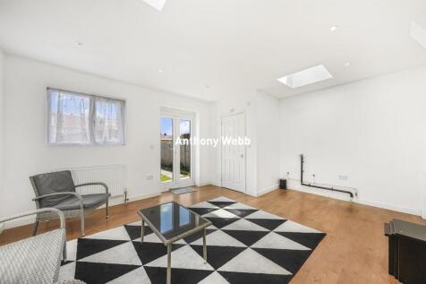 Extended dining room