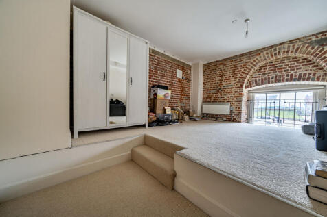 1329401-12-6883b4...