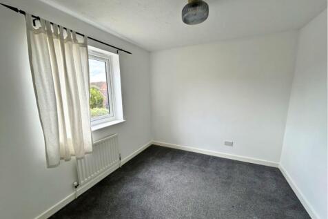 Brunswick Place Rayleigh SS6 photo 5
