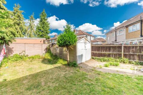 Charlbury Avenue, Stanmore, HA7 photo 4