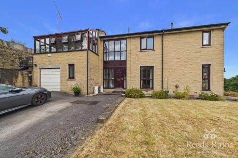 Halifax, HX4 - property photo