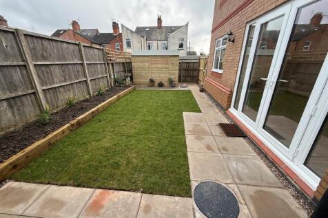 Merchants House Garden.jpg