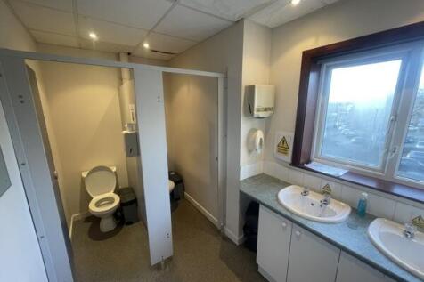 Office for sale Image 6