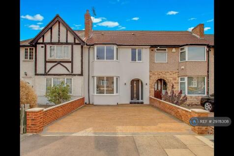 Beautifully Renovated Terrace House