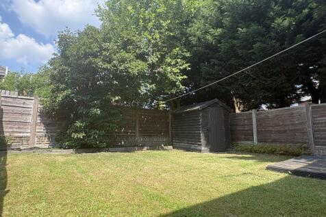 29 Barlow Close photo 4