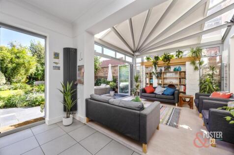 Dyke Road, 306-025.jpg