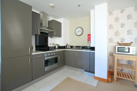Salts Mill Road, West Yorkshire, Shipley, BD17 photo 3
