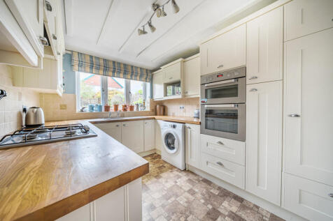 1370752-10-68f26c...