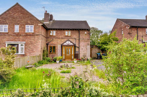 12 Moss Drive, Manley, Frodsham, Cheshire, WA6 9JJ