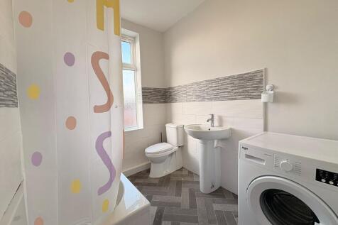 EVERLEIGH STREET photo 5
