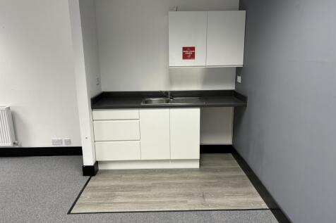 Office to rent Image 9