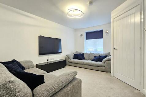 Thomas Drive, Castle Drive, Ebbsfleet Valley DA10 photo 4