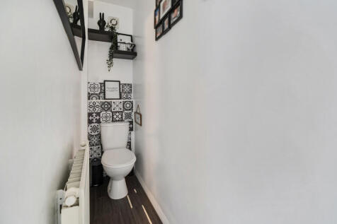 1380278-10-6915dc...