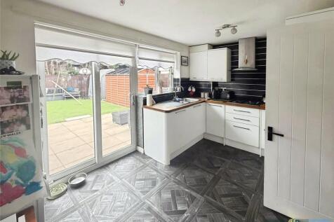 Hillerton Close, Liverpool, Merseyside, L12 photo 4