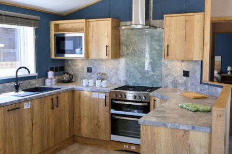 1912 Lodge Kitchen At Hoburne Cotswold