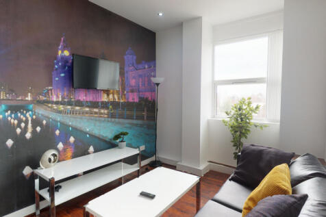 3 Bedroom House in L15 0EG