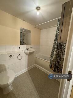 Kingfisher Heights, Grays, RM17 photo 5