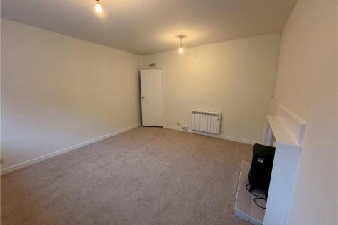 Flat 1, Stables, Cardoness, Gatehouse of Fleet, Castle Douglas, Dumfries and Galloway, DG7 photo 3