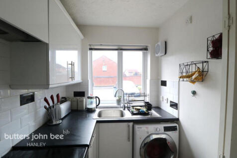 Falcon Road, Stoke-on-trent photo 5