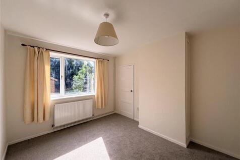 Churchill Drive, Newark, Nottinghamshire, NG24 photo 4