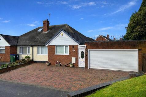 Walton Close Rowley Regis.jpg