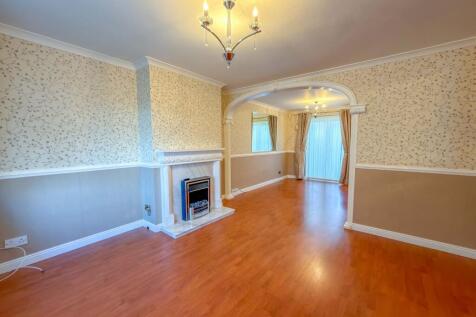 Sutherland Drive, Bedworth, CV12 photo 4