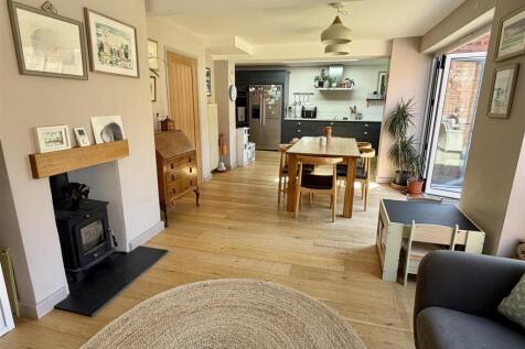 family/dining/kitchen