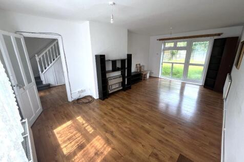 Northdrift Way, Luton, Bedfordshire, LU1 photo 4