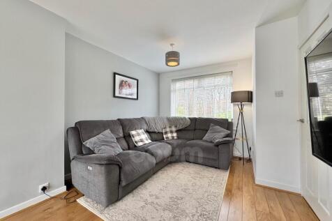 Moorhouse Avenue lounge